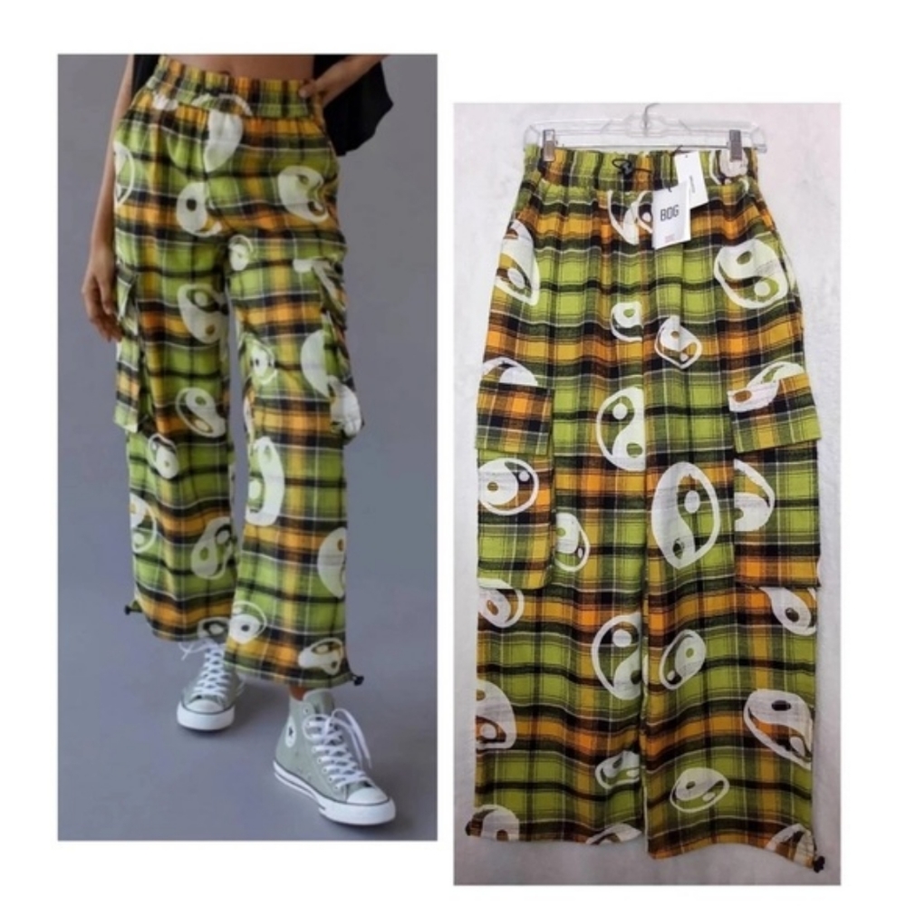 BDG Yin Yang Cargo Flannel Pants